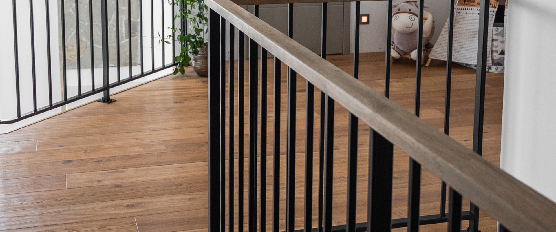 SVISLÉ BAREVNĚ (3/14)