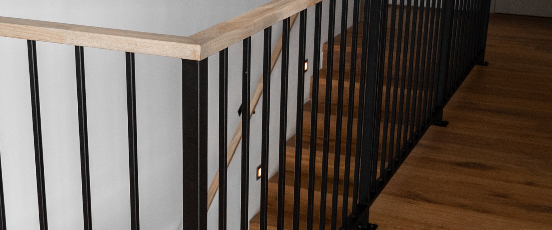 SVISLÉ BAREVNĚ (9/14)