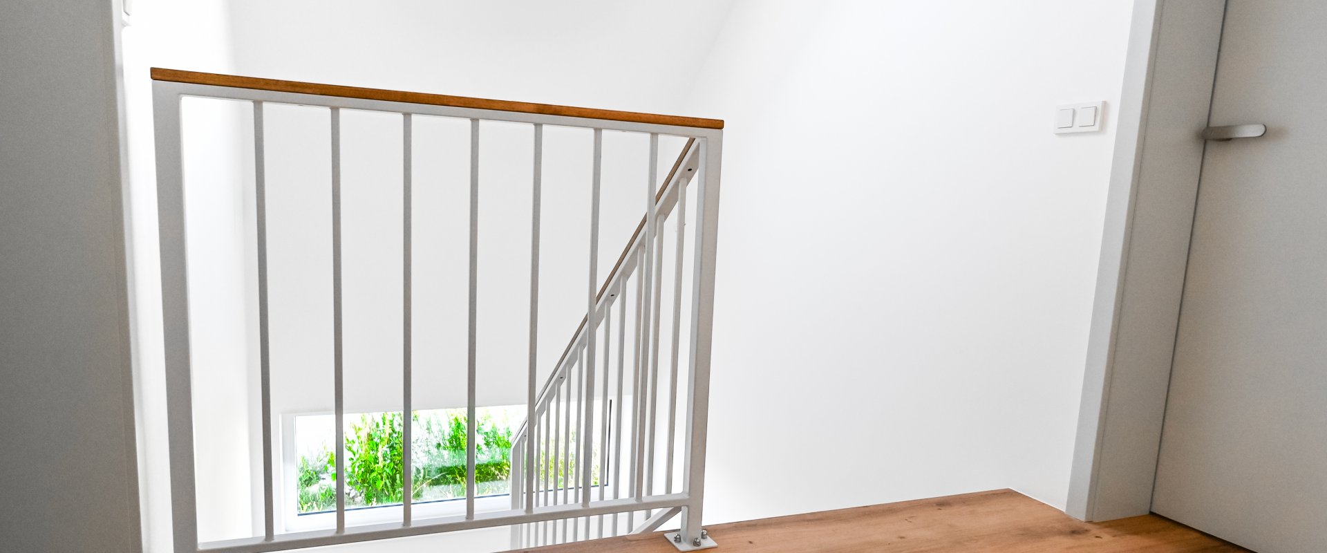 SVISLÉ BAREVNÉ (3/10)