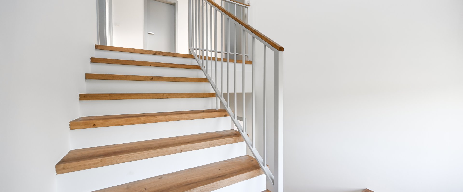 SVISLÉ BAREVNÉ (6/10)