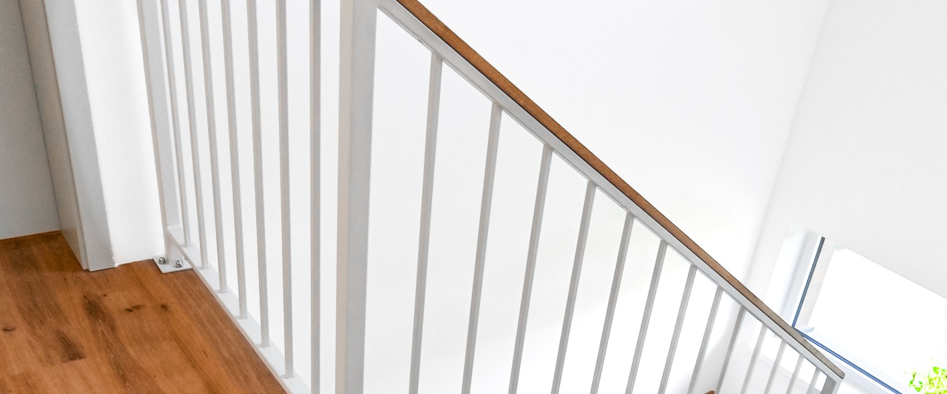 SVISLÉ BAREVNÉ (9/10)