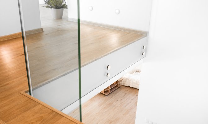 CELOSKLENĚNÉ (2/10)