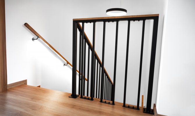 SVISLÉ BAREVNĚ (11/15)