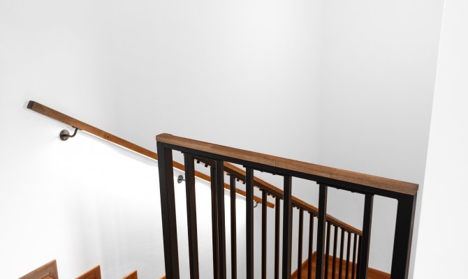 SVISLÉ BAREVNĚ (12/15)